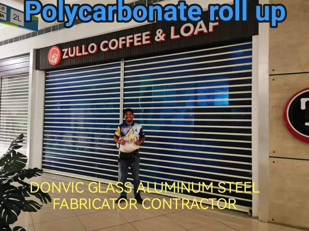 Polycarbonate Roll-Up — Cafe